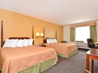 Baymont By Wyndham Chester Il Room photo